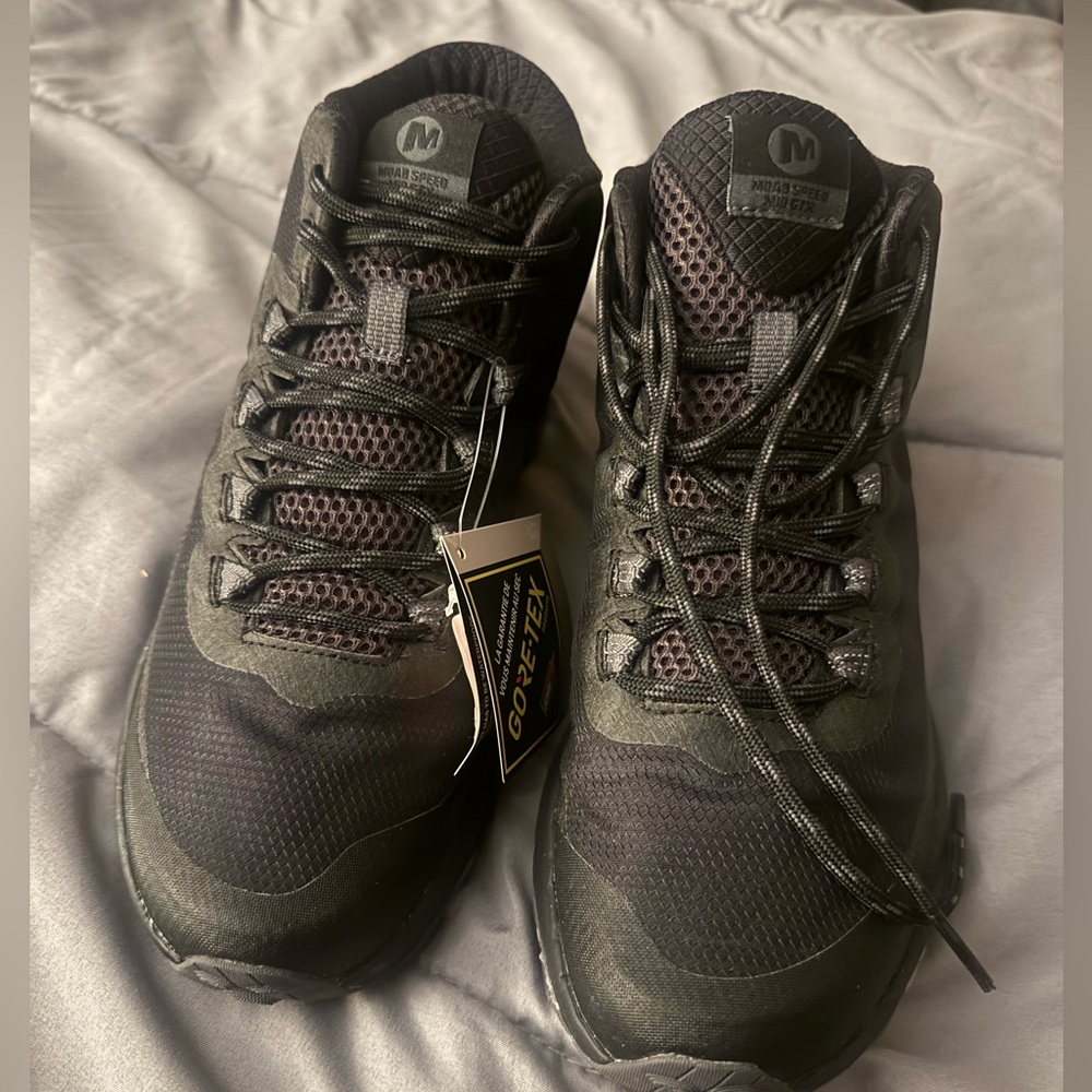 Women’s Merrell shoes